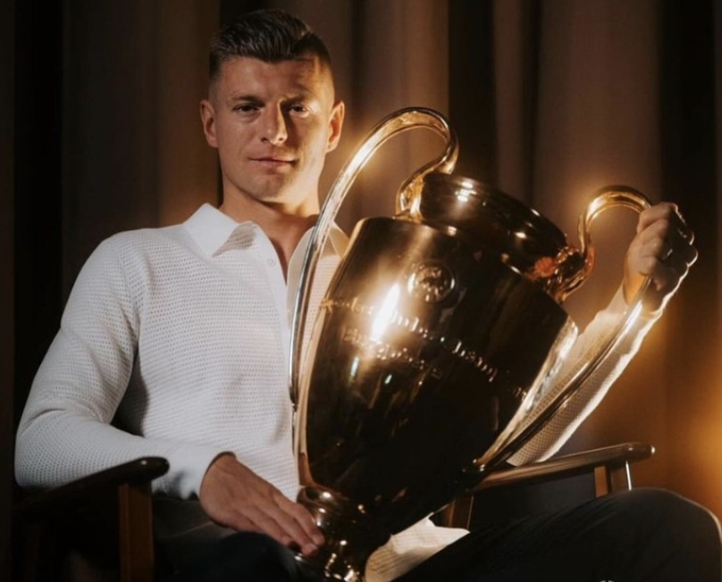 在激烈的欧 在激烈的欧